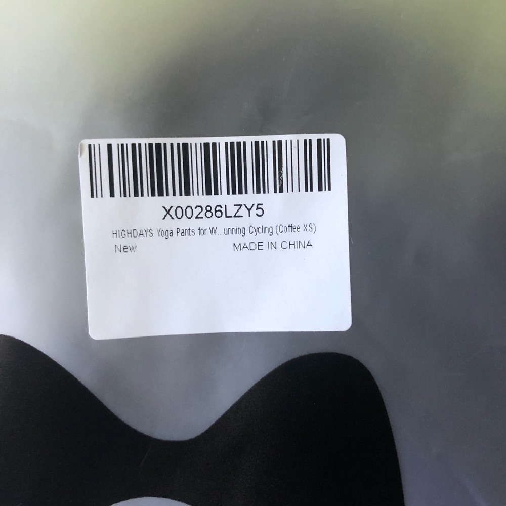 NWT Women’s Capri Leggings w/ Pockets - Picture 4 of 4